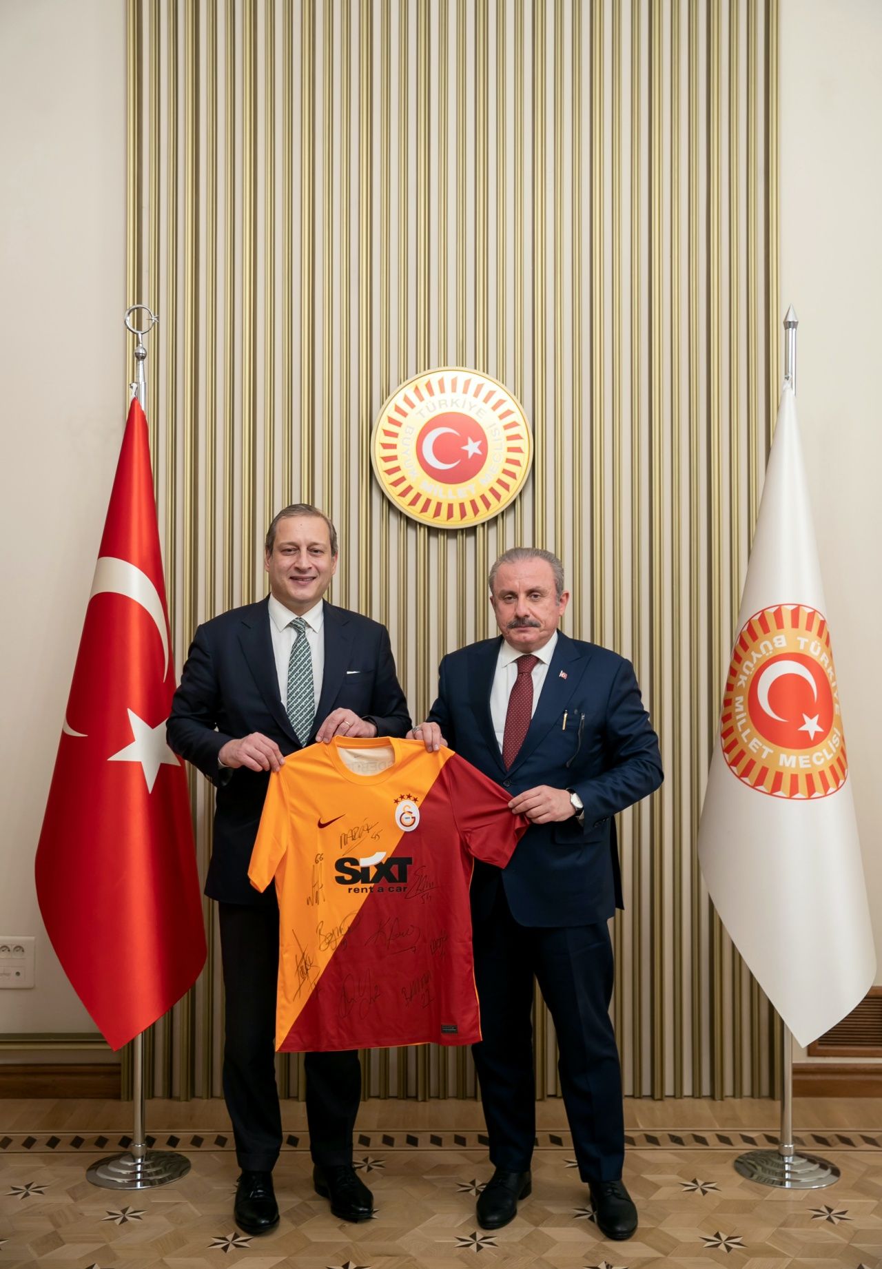 Galatasaray Başkanı Burak Elmas, TBMM Başkanı Şentop’u ziyaret etti 3