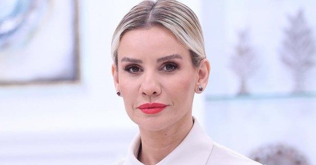 Esra Erol bir zamanlar figürandı! Cennet Mahallesi'nde hayat kadını rolüyle hayranlarını şaşırttı! 1