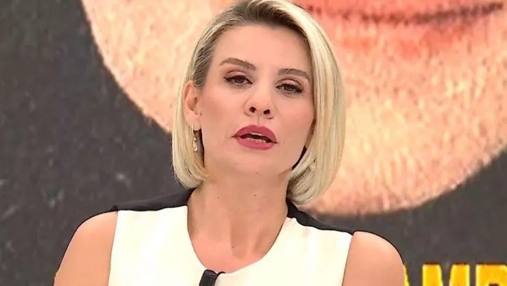 Esra Erol bir zamanlar figürandı! Cennet Mahallesi'nde hayat kadını rolüyle hayranlarını şaşırttı! 2