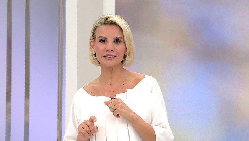 Esra Erol bir zamanlar figürandı! Cennet Mahallesi'nde hayat kadını rolüyle hayranlarını şaşırttı! 4
