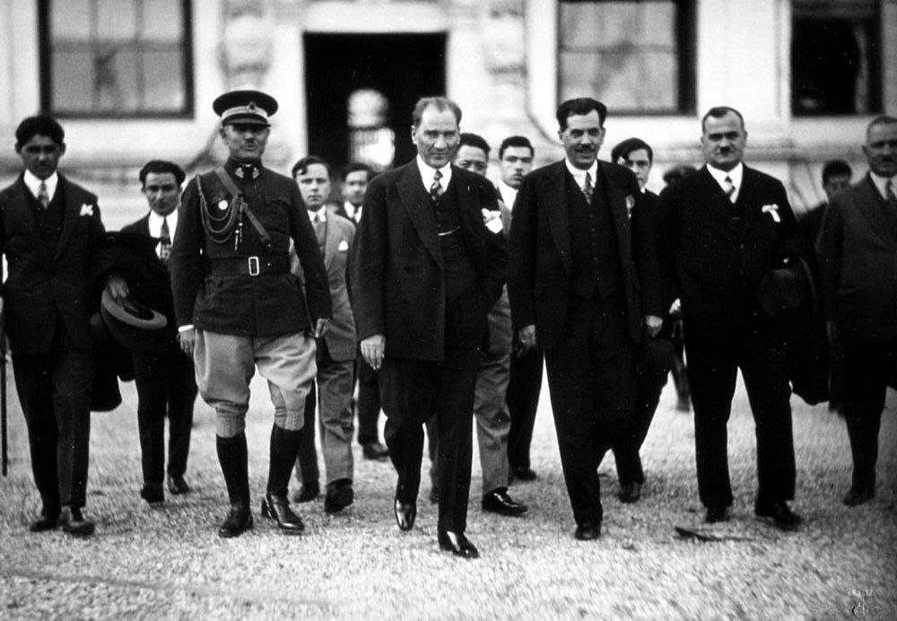 Türk milletinin bağımsızlık ateşinin yıl dönümü! İşte 98 yıl önce Millet Meclisi'nde yaşananlar... 20