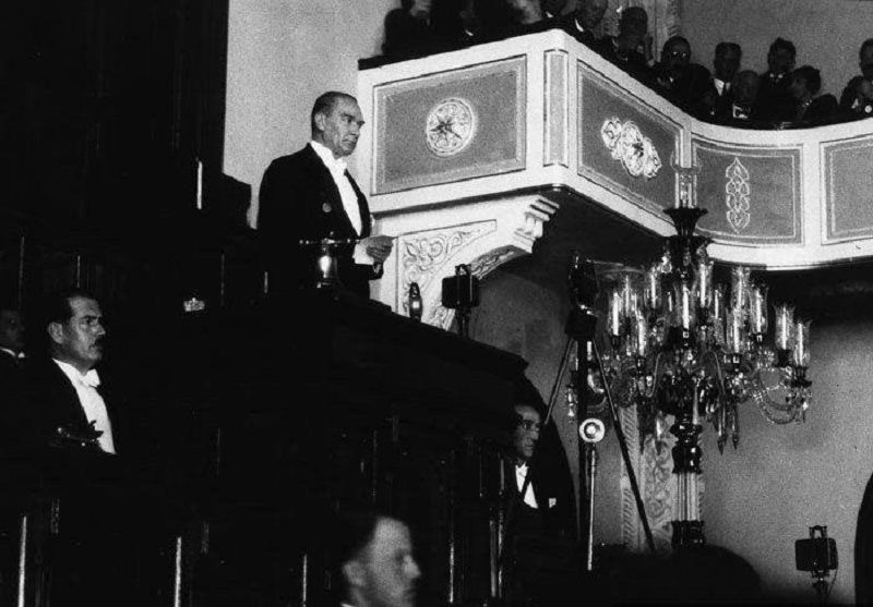 Türk milletinin bağımsızlık ateşinin yıl dönümü! İşte 98 yıl önce Millet Meclisi'nde yaşananlar... 13