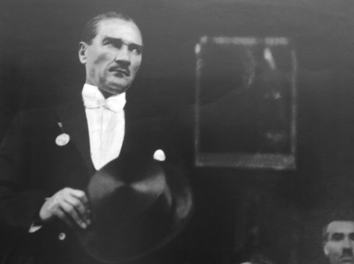Türk milletinin bağımsızlık ateşinin yıl dönümü! İşte 98 yıl önce Millet Meclisi'nde yaşananlar... 1