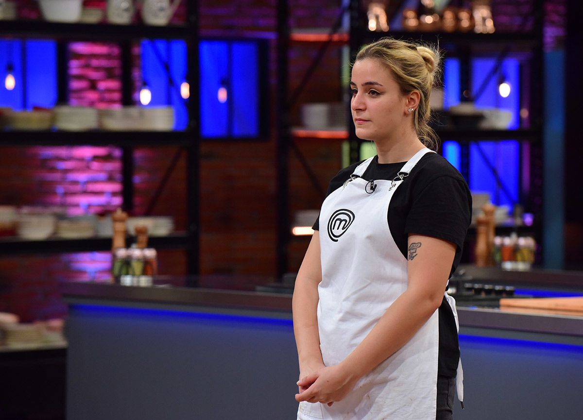 MasterChef Dilara bikinili pozuyla şampiyonluğa göz kırptı! Jürinin şampiyon adayı Dilara oldu! 2