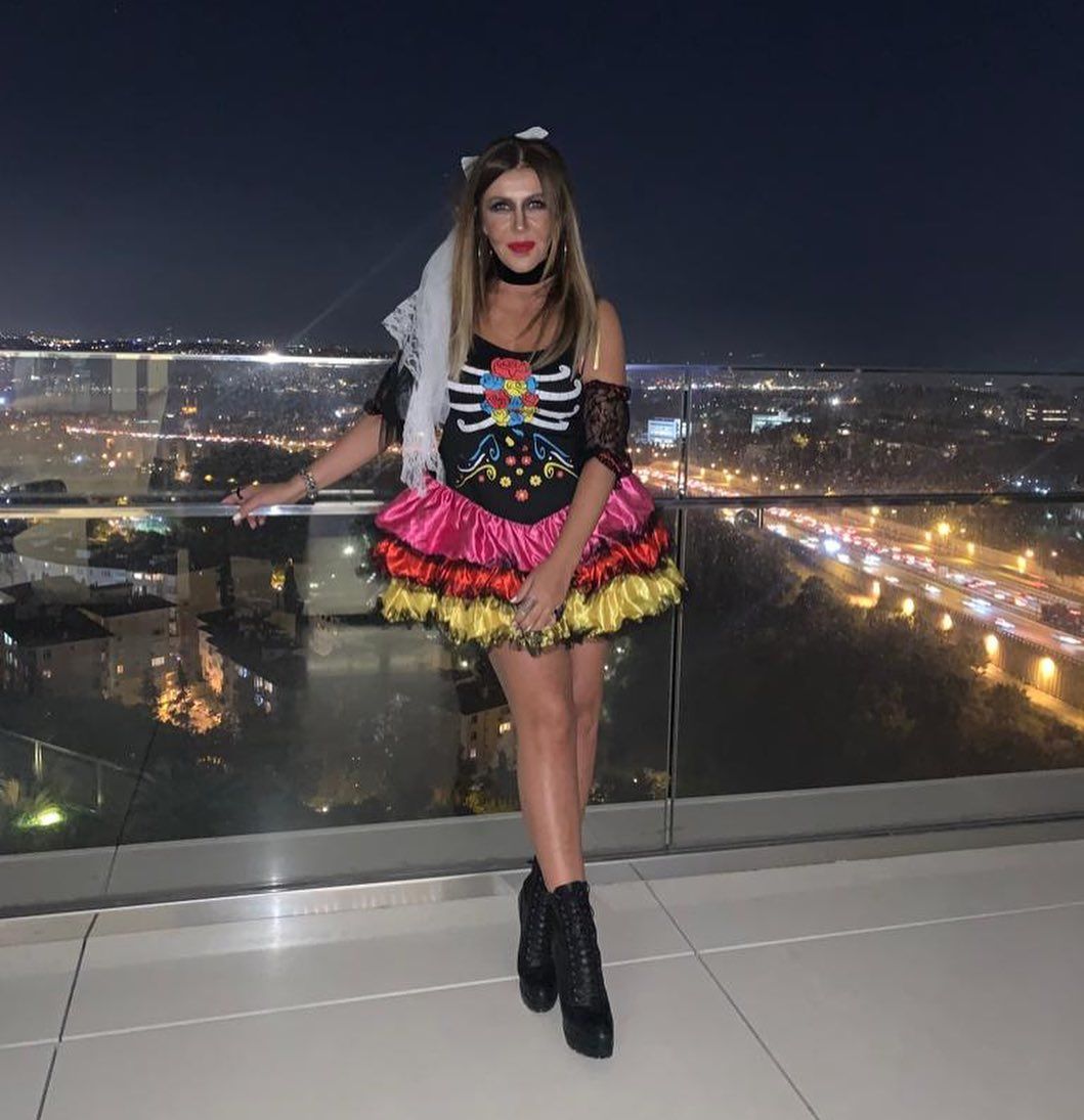 Birbirinden iddialı kostümleriyle ünlü isimler Cadılar Bayramı (Hallowen) partisine damga vurdu 16