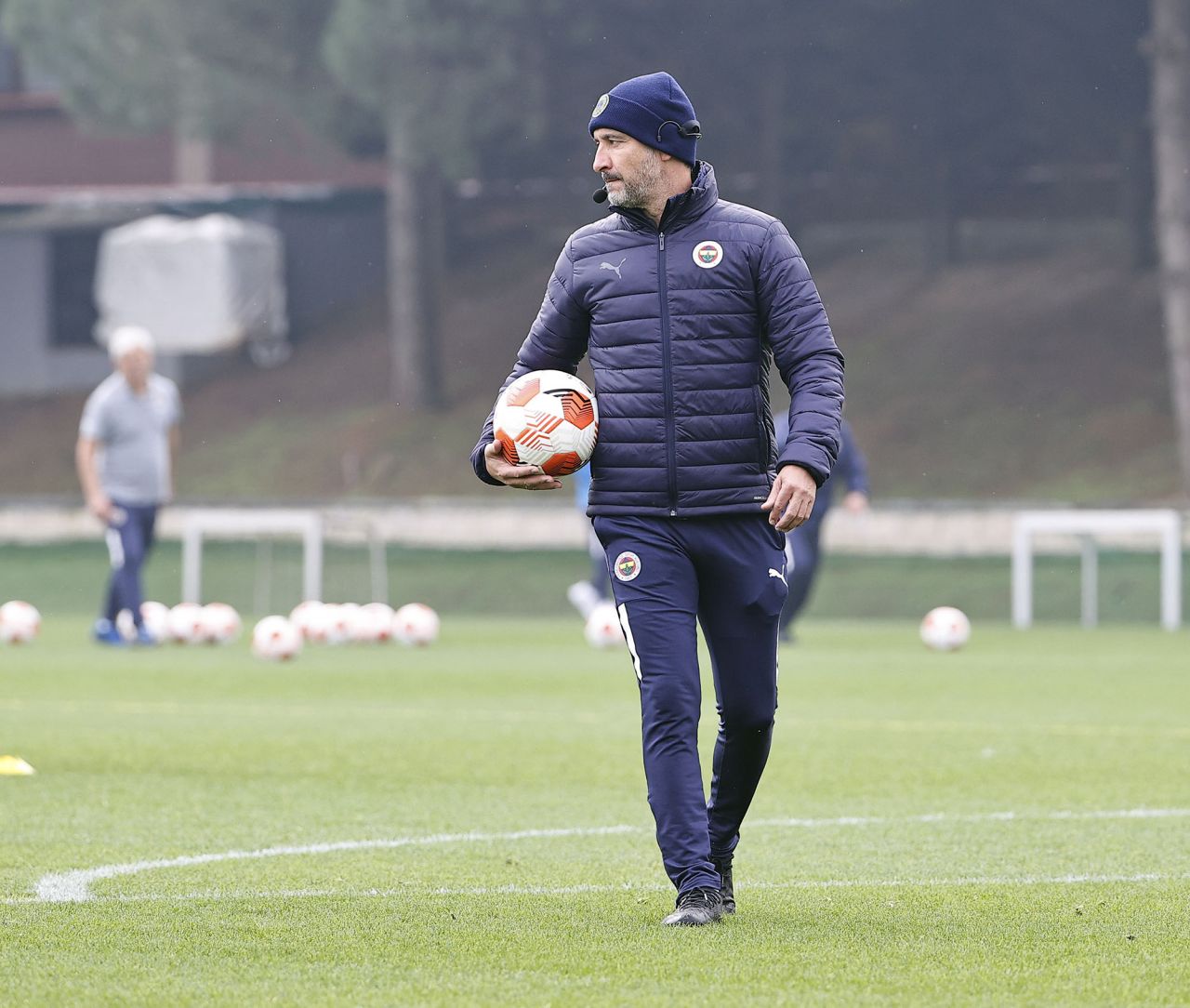 Fenerbahçe'de sakatlığını atlatan İrfan Can Kahveci Antwerp maçıyla ilk 11'e dönüyor 5