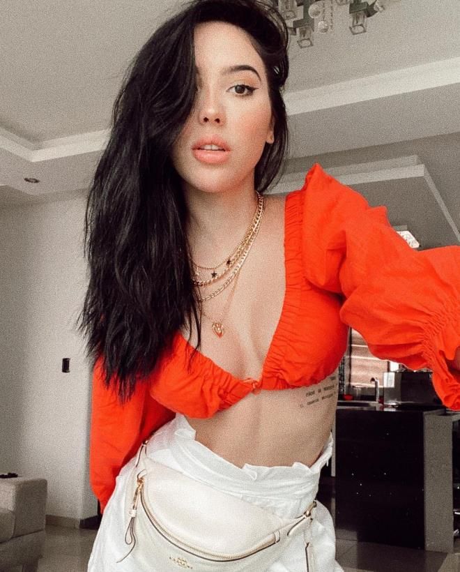 Instagram fenomeninden şoke eden davranış! Hapisteki annesini bakın nasıl kaçırdı! 8