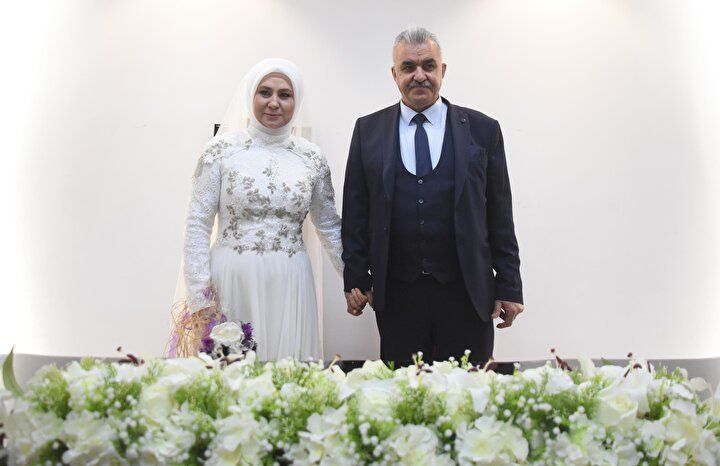 Kayseri'de ağızları açıkta bırakan olay: 1986'da nişanlanıp 2021'de evlendiler! 6