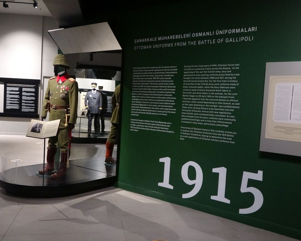 Çanakkale Savaşları’ndaki Osmanlı üniformaları sergisi açıldı 2