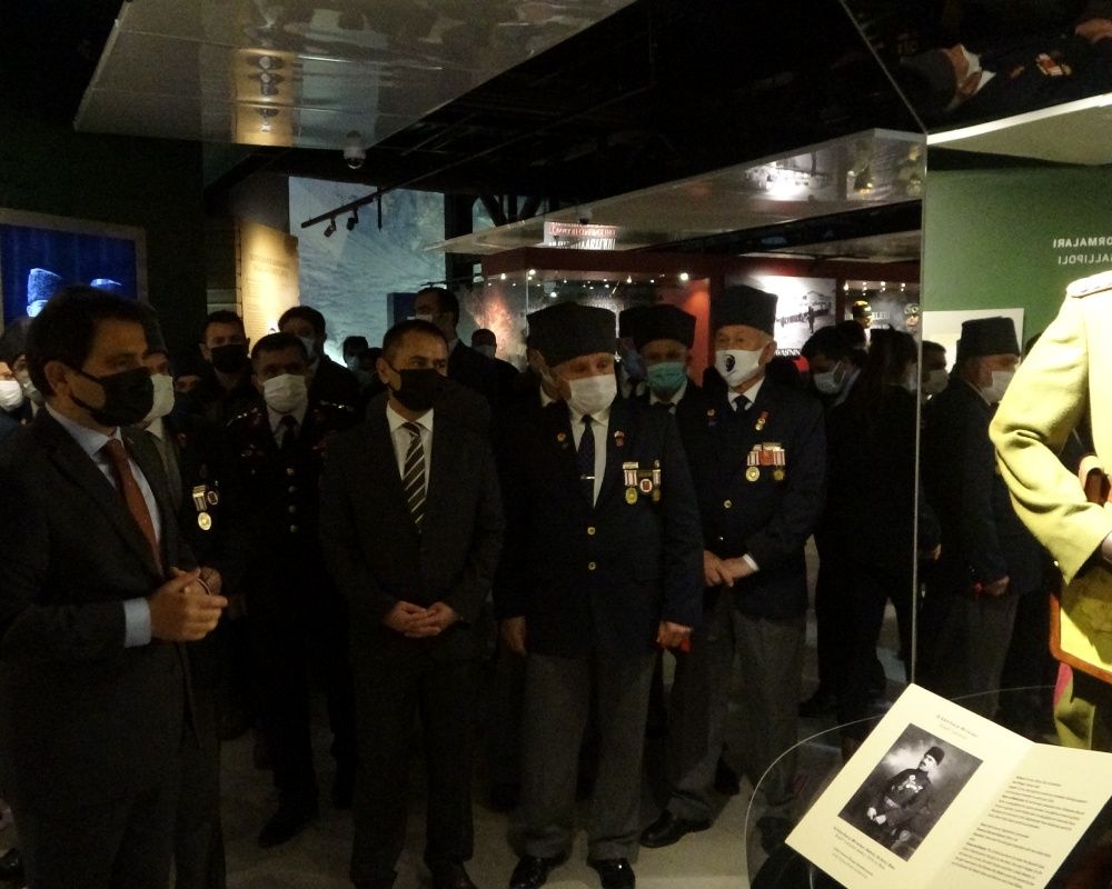 Çanakkale Savaşları’ndaki Osmanlı üniformaları sergisi açıldı 7
