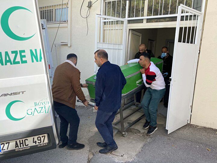 500 TL nafaka istediği için kocası tarafından 12 yerinden bıçaklanmıştı! Acı haber geldi... 8