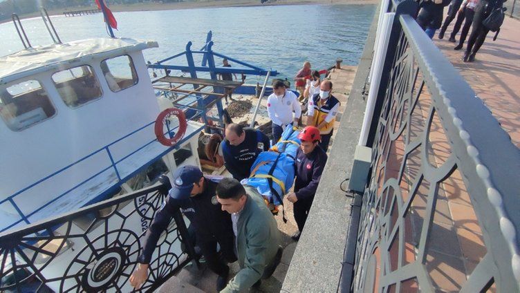 Caddenin ortasındaki kadının yaptıkları hayrete düşürdü! Görenler şoke oldu... 5