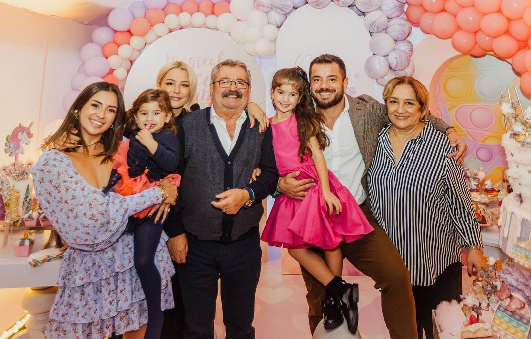 Buse Terim ve Volkan Bahçekapılı'dan 5 yaşındaki kızlarına muhteşem parti! Niloş'un isteğini yerine getirdiler 1