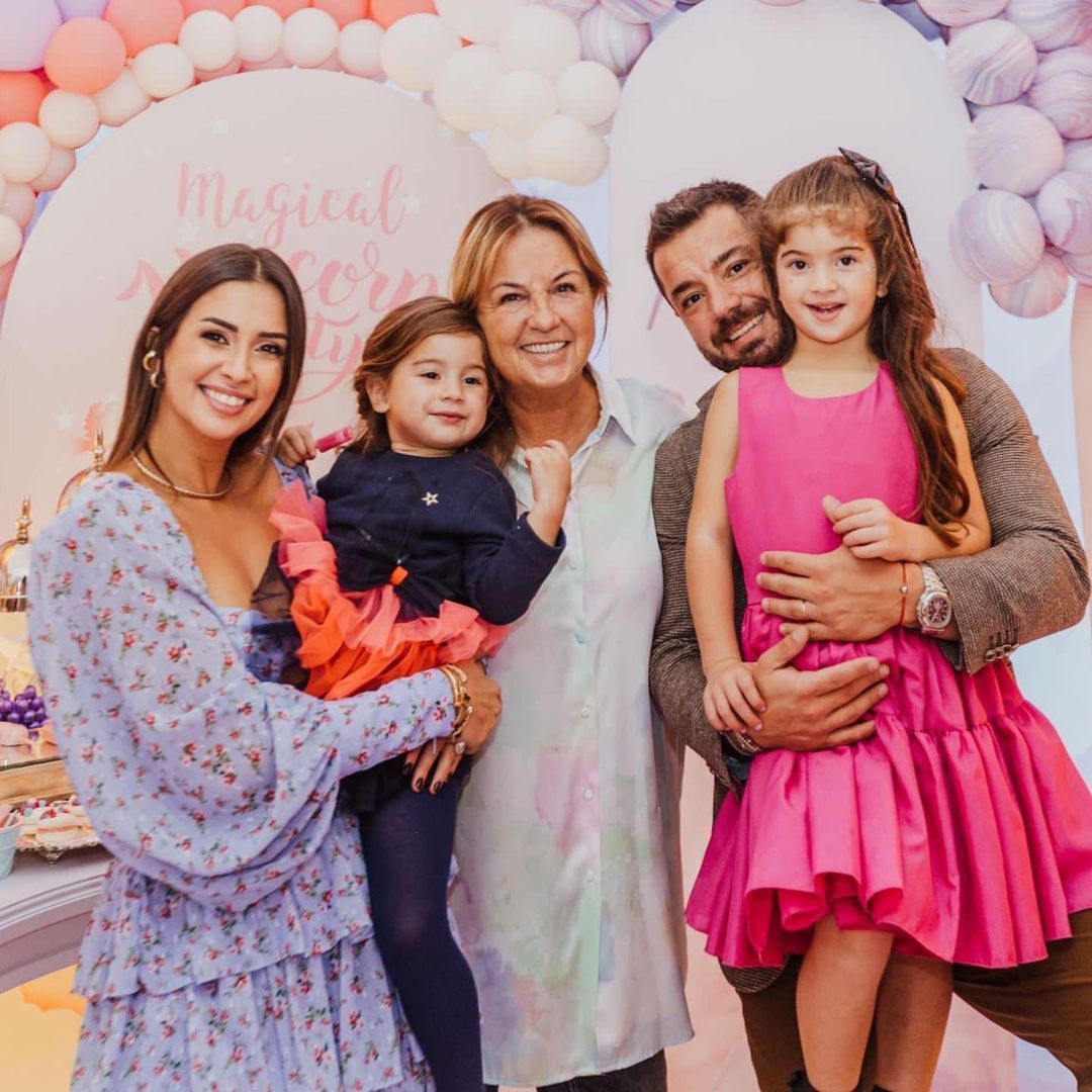 Buse Terim ve Volkan Bahçekapılı'dan 5 yaşındaki kızlarına muhteşem parti! Niloş'un isteğini yerine getirdiler 10