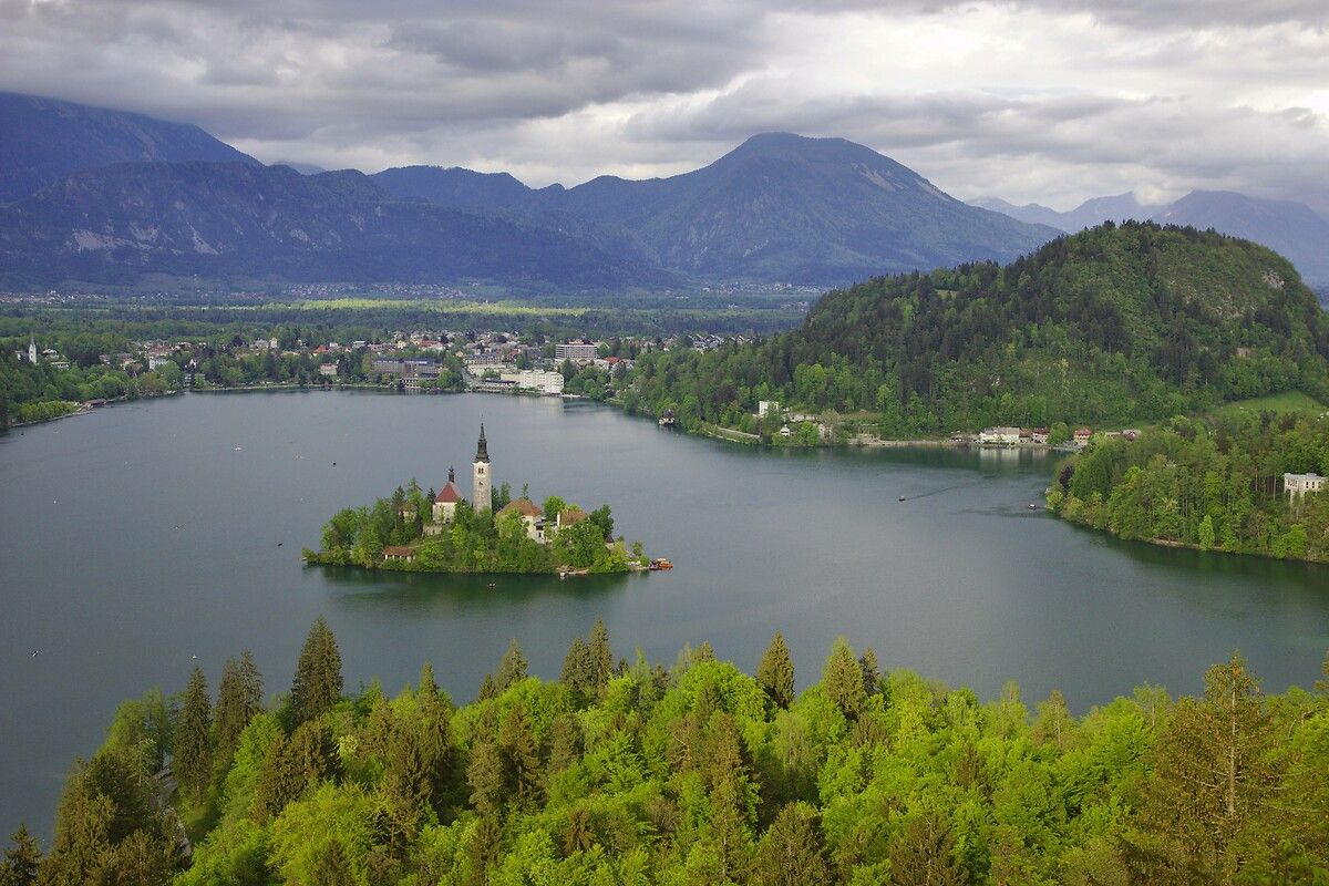 Slovenya'nın hayran bırakan doğa harikası: Bled Gölü 3