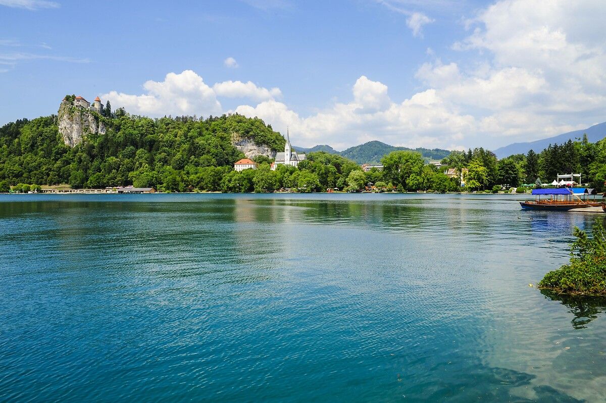 Slovenya'nın hayran bırakan doğa harikası: Bled Gölü 4