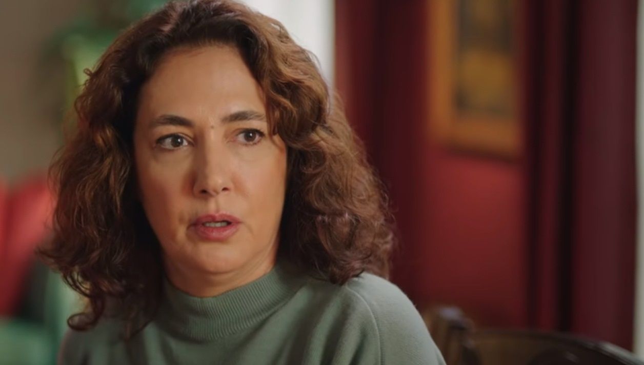 Meltem Cumbul Kırmızı Oda'dan Sonra Açıldı! Elbisenin Altına Hiçbir Şey Giymedi! Nazara Gelecek... 1