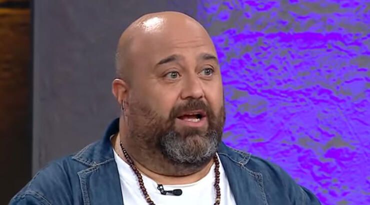 Somer Şef sakalsız haliyle iyi ki dedirtti! MasterChef jürisi Somer Sivrioğlu'nun sakalsız hali... 2