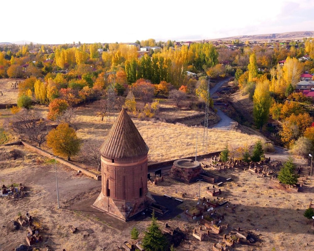 'Sakin Şehir' kabul edilen Ahlat kendine hayran bırakıyor 2