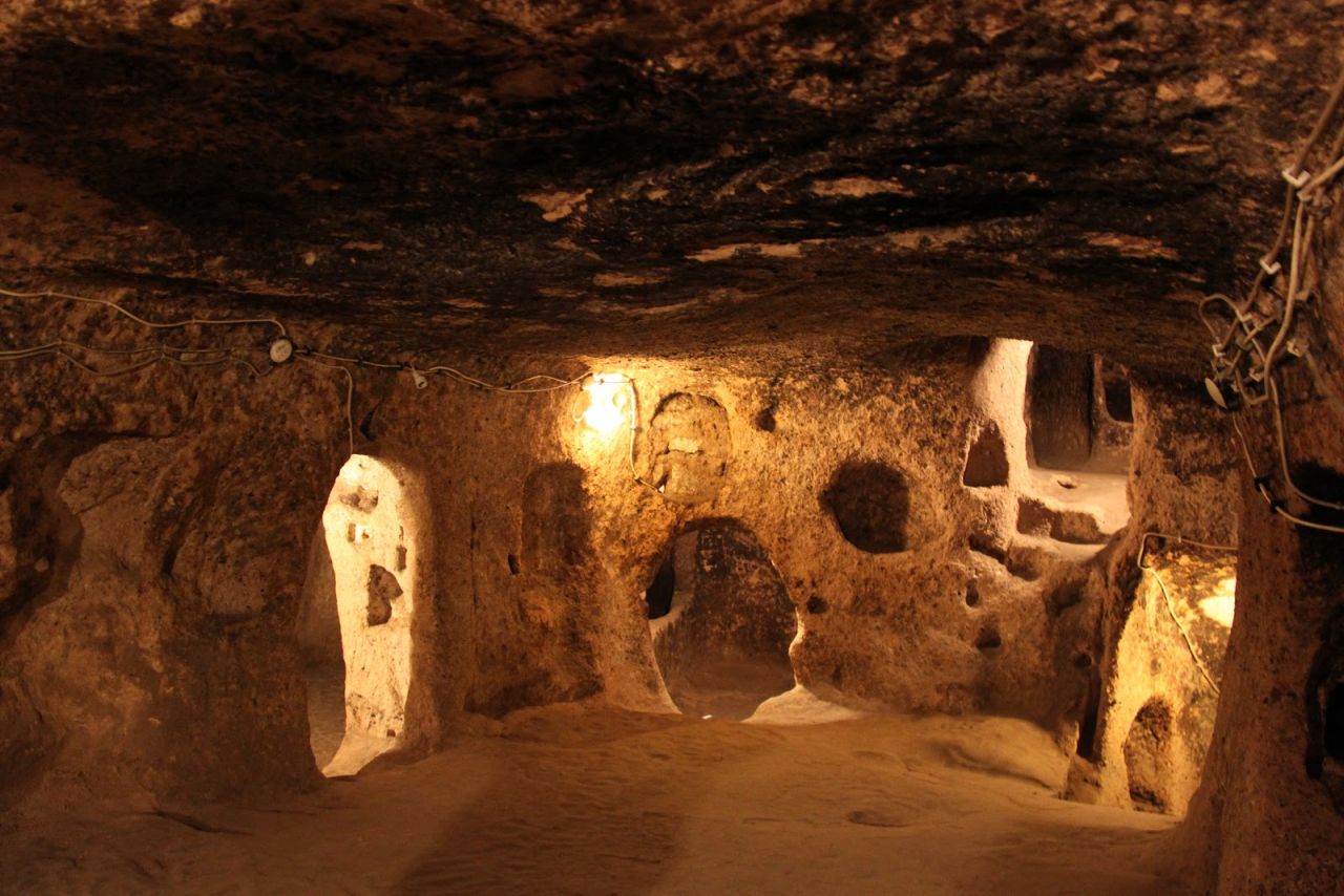 Kaymaklı Yer Altı Şehri turistleri gizemli yolculuğa çıkarıyor 10