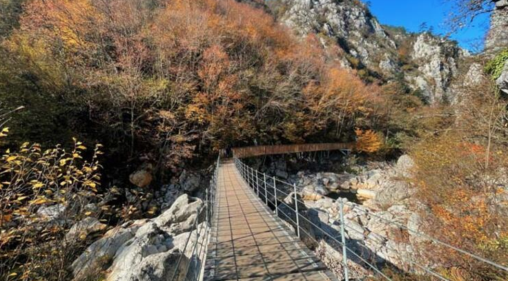 Kastamonu'dan içleri ısıtan manzara... Horma Kanyonu ve Ilıca Şelalesi sonbahar renklerine büründü 10