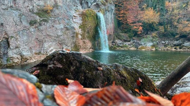 Kastamonu'dan içleri ısıtan manzara... Horma Kanyonu ve Ilıca Şelalesi sonbahar renklerine büründü 7