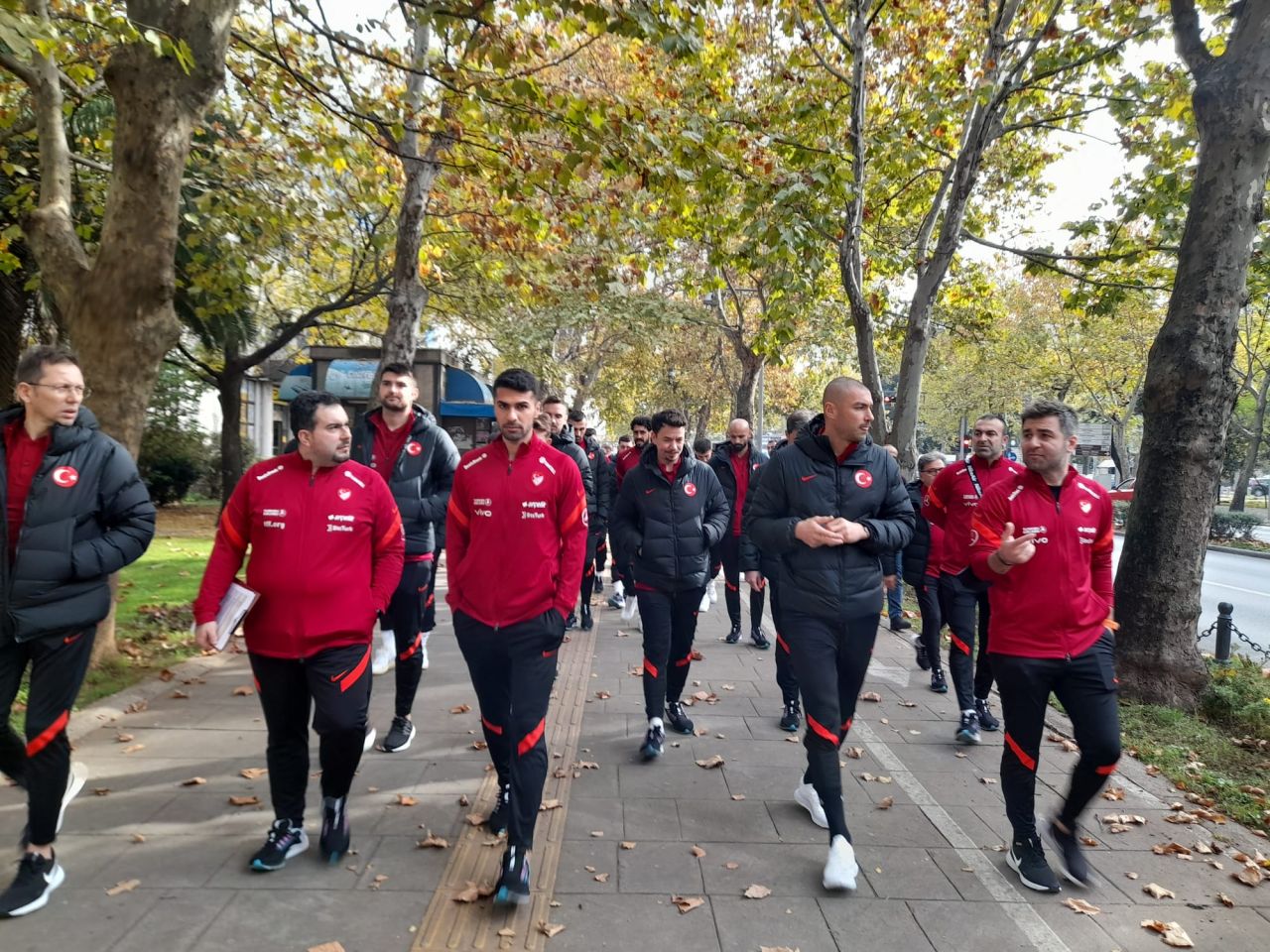 A Milli Takım Podgoritsa'da şehir turu attı 3