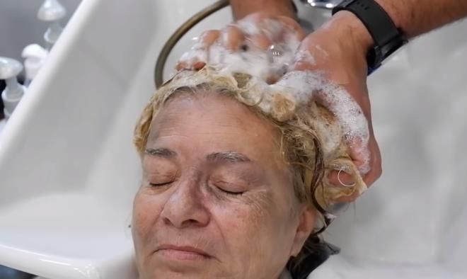 Sokaklarda yaşayan kadının büyük değişimi! Kimse yeni halini tanıyamadı... 11