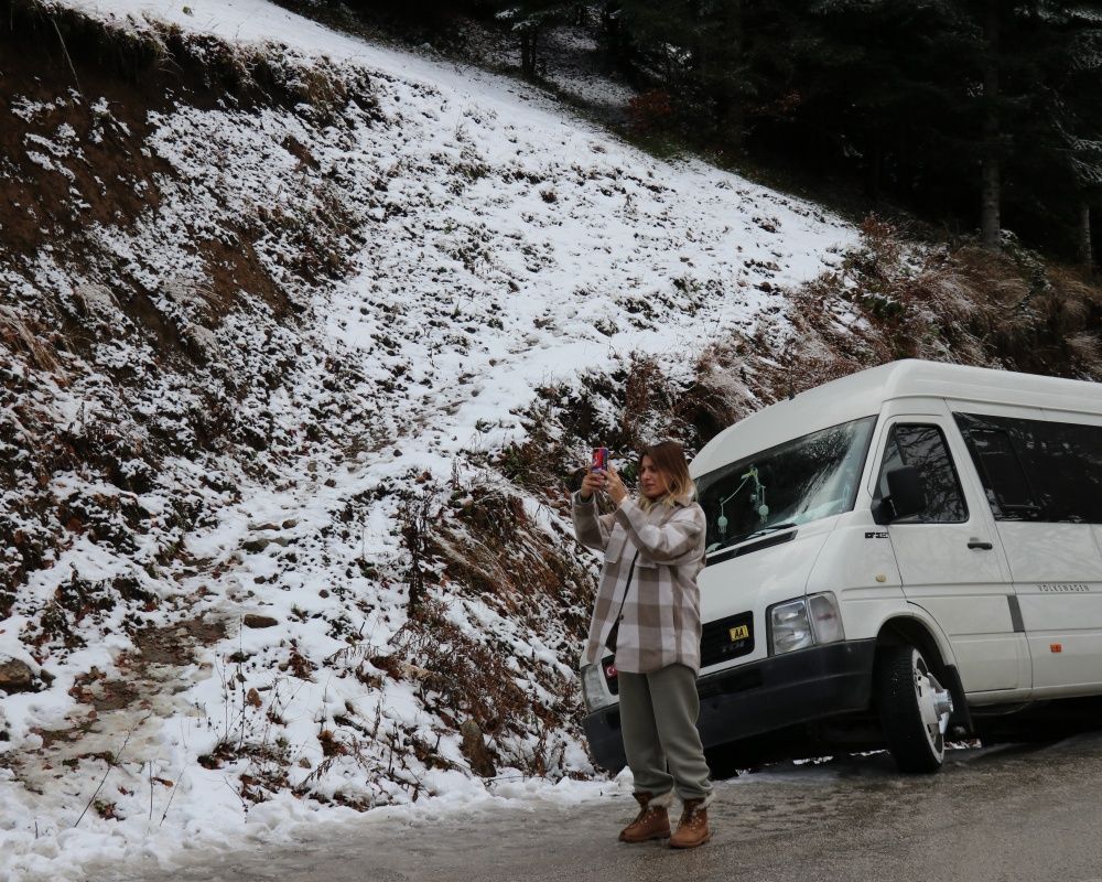 Yedigöller Milli Parkı yolu beyaz örtüyle kaplandı, ortaya eşsiz manzaralar çıktı 8