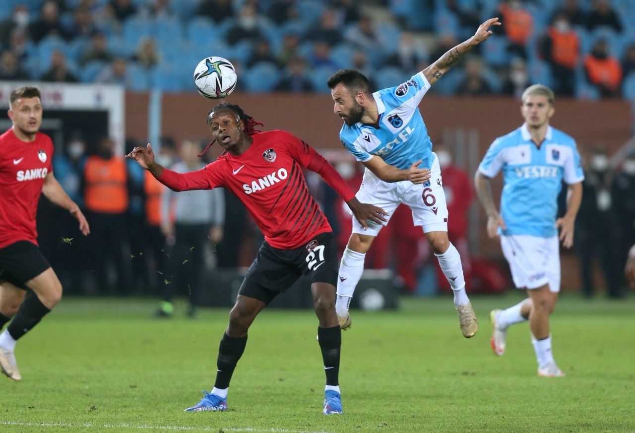Son 26 sezonun en iyi Trabzonspor'u... Avrupa'nın beş büyük liginde yenilgisiz tek takım 3