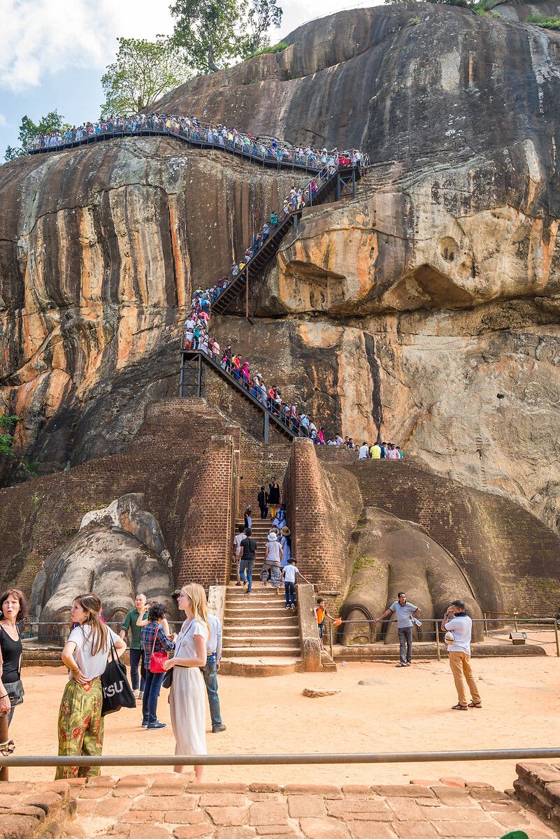 Sri Lanka'nın tarihi kaya kalesi Sigiriya görünümüyle büyülüyor 2