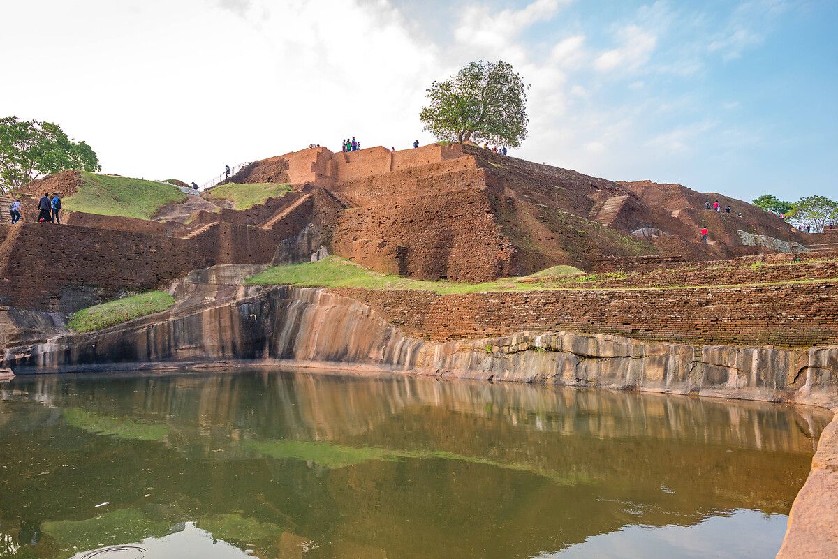 Sri Lanka'nın tarihi kaya kalesi Sigiriya görünümüyle büyülüyor 3