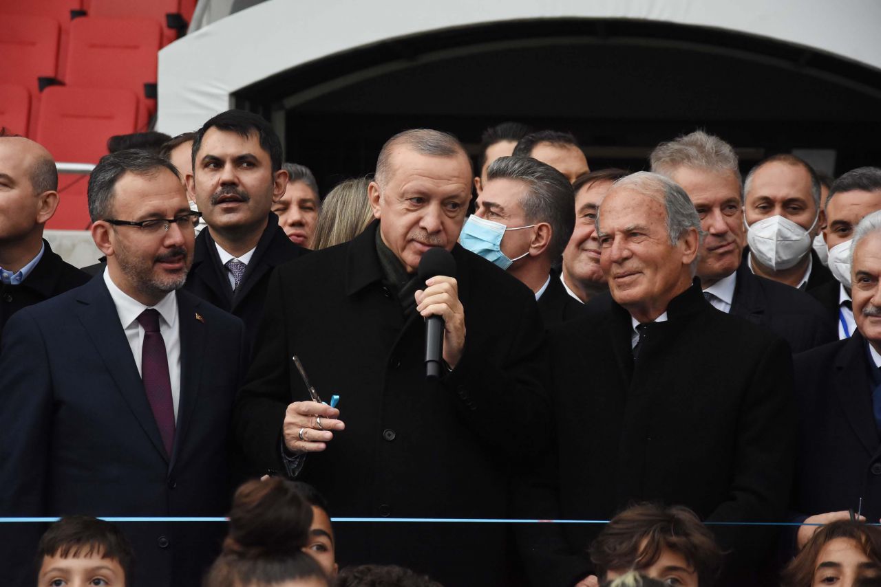 Stat açılışında ilginç detay... Mustafa Denizli'yi özel uçakla getirip götürdüler 4