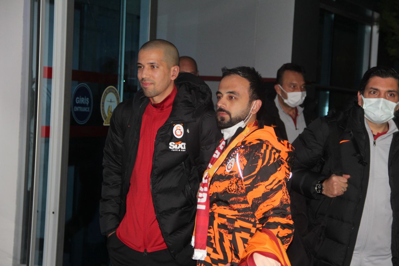 Galatasaray kafilesine Malatya’da coşkulu karşılama... 3