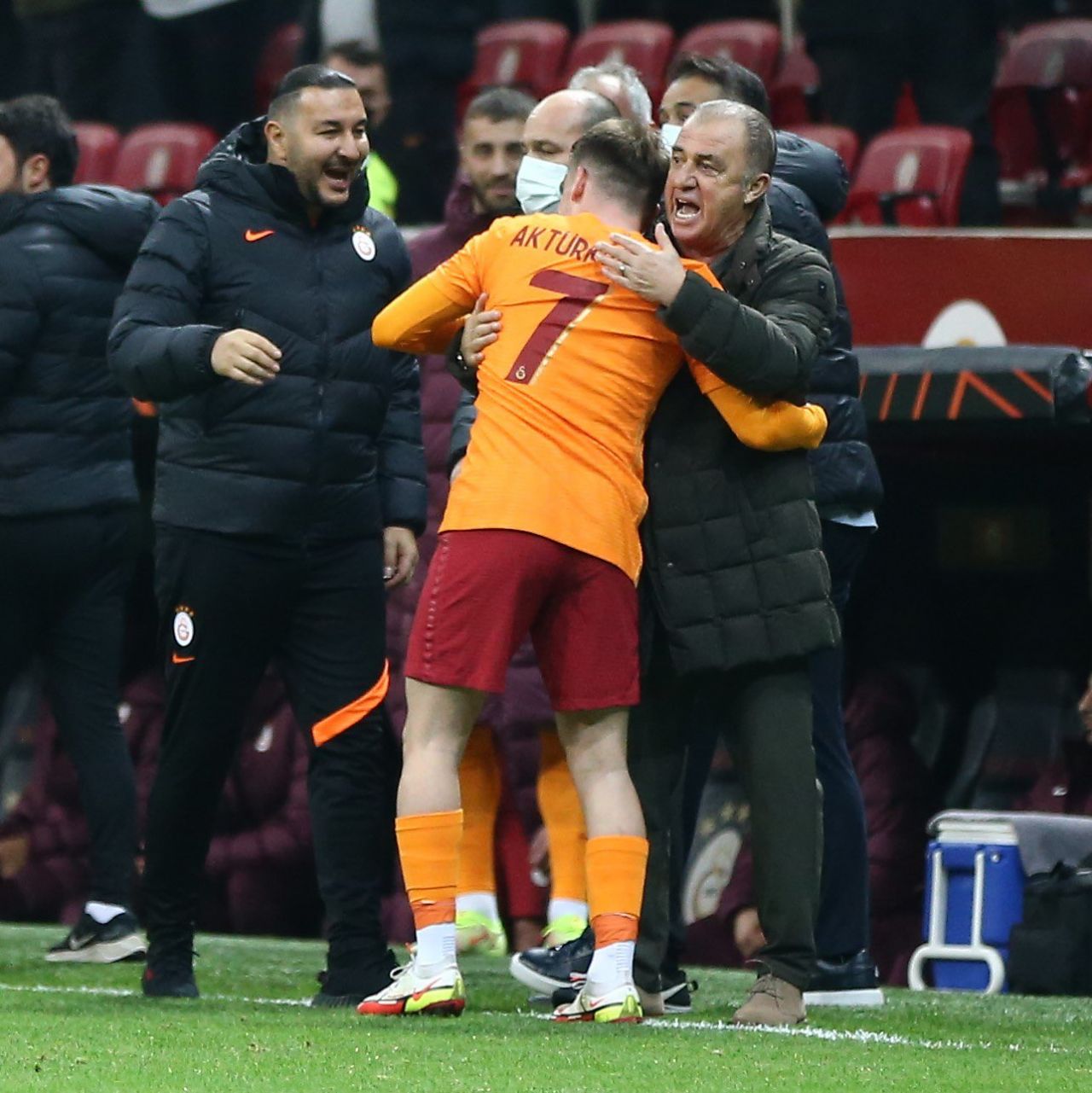 Galatasaray'da Kerem Aktürkoğlu gelişmesi... "Sözleşmesi toplamda 5 yıllık olacak" 5
