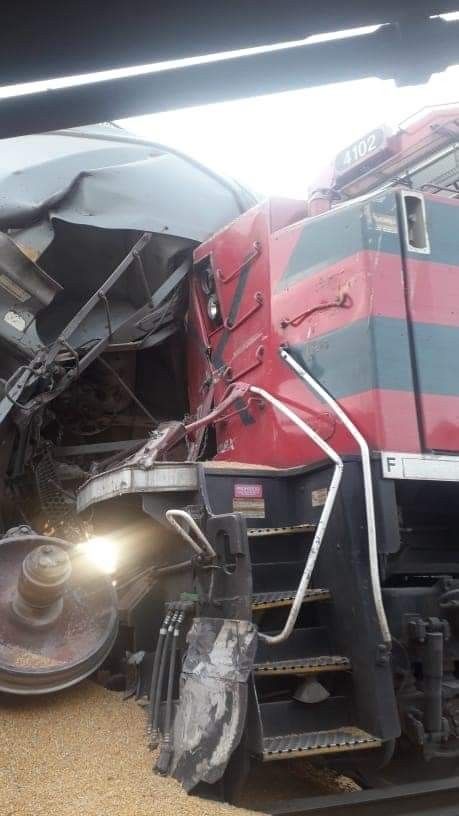 Korkunç kaza: Meksika'da iki tren kafa kafaya çarpıştı! 5