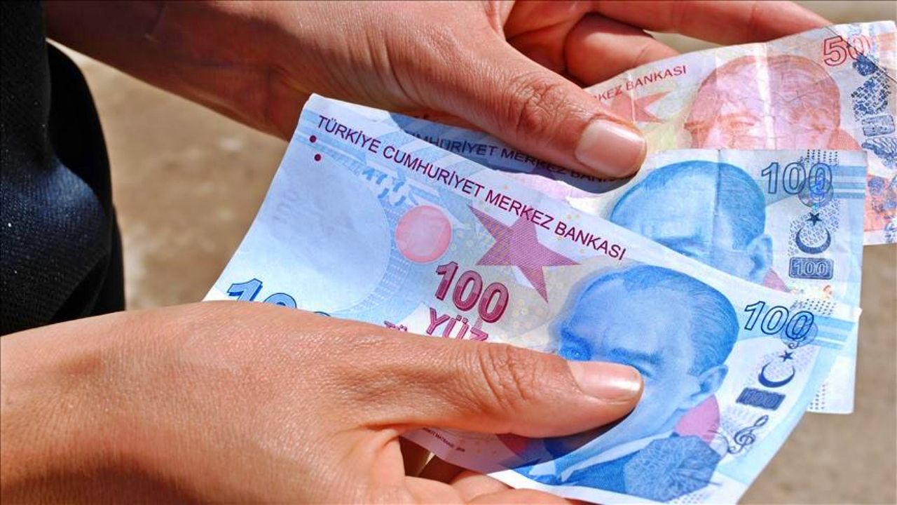 Milyonlarca memur ve emekli merakla bekliyordu! Zam oranı netleşmeye başladı! 6