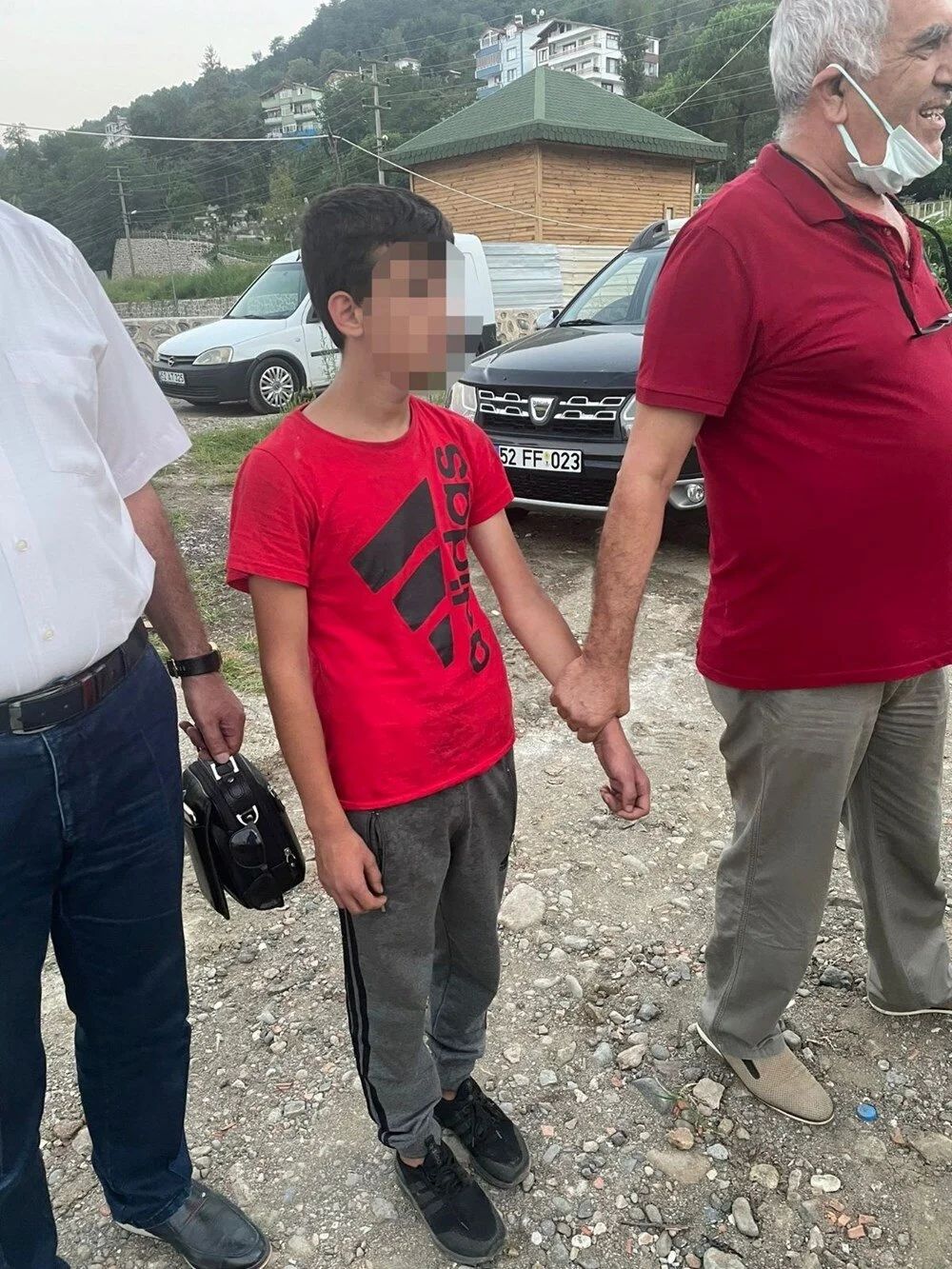 Galeriden otomobil çalarak 900 km yol giden 3 çocuktan hala haber yok! 11