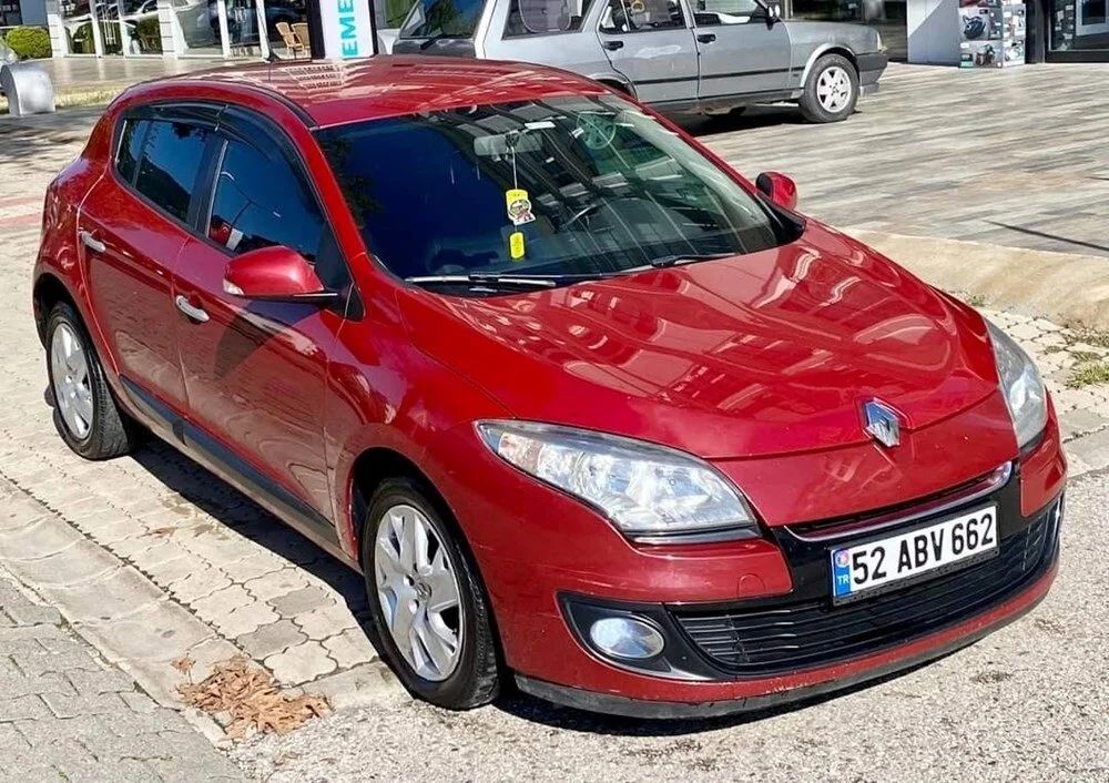 Galeriden otomobil çalarak 900 km yol giden 3 çocuktan hala haber yok! 7