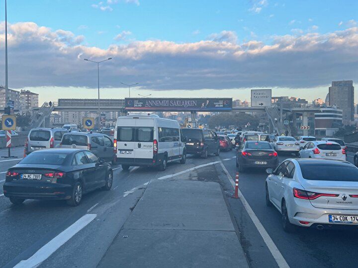 İstanbullular dikkat! 30 gün boyunca sürecek... Yoğunluk bugünden itibaren başladı... 5