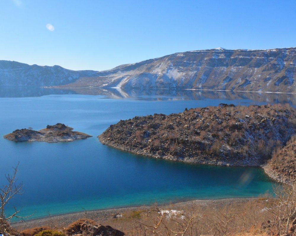 Dünyanın ikinci büyük krateri Nemrut Krater Gölü'ndeki kar manzarası görenleri büyülüyor 12