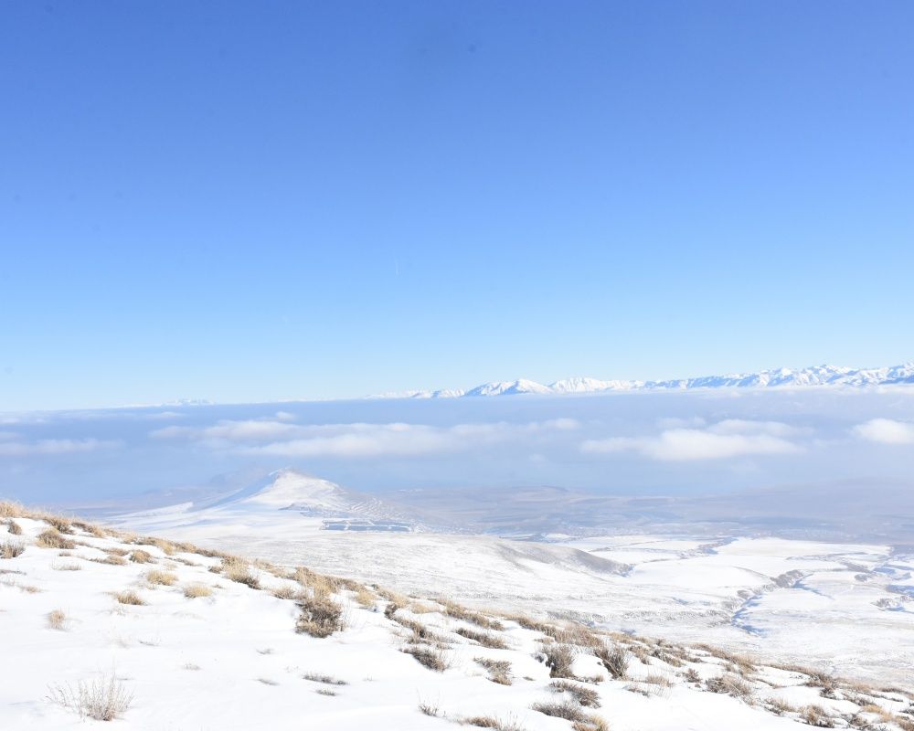 Nemrut Kraterini ve  Van Gölü'nü kaplayan sis bulutları görsel şölen sundu 14