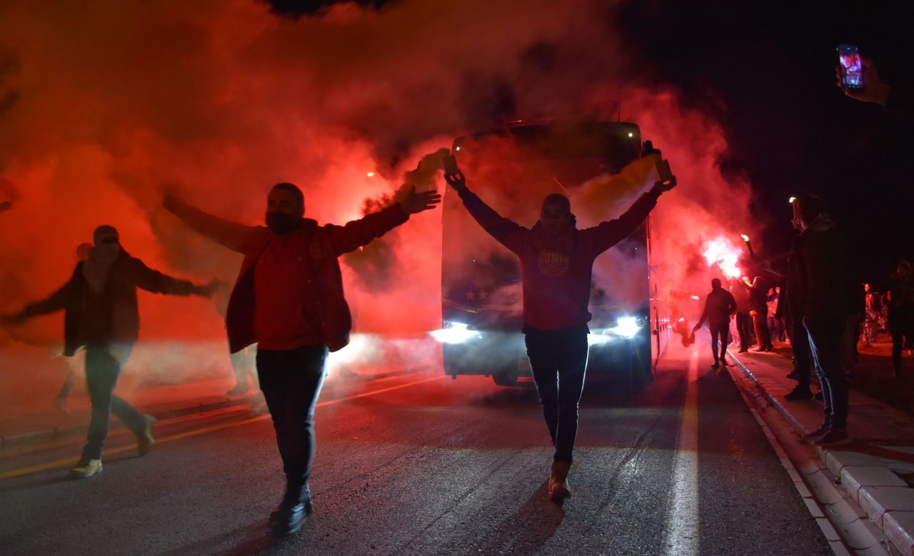 Galatasaray kafilesi Sivas'ta böyle karşılandı 1