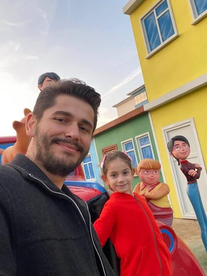 Bu mutluluk fotoğraflarda kaldı! Babasının ellerinde can verdi 3