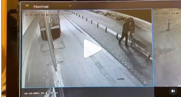 Ayhan Sicimoğlu'nun arkadaşlarına mide bulandıran hareket: Karısının üzerine işedi... 4