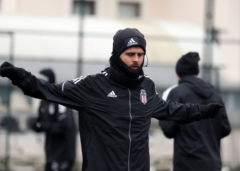 Beşiktaş'ta Fenerbahçe derbisi hazırlıkları... Başkan Çebi'den antrenmanda prim dopingi 4