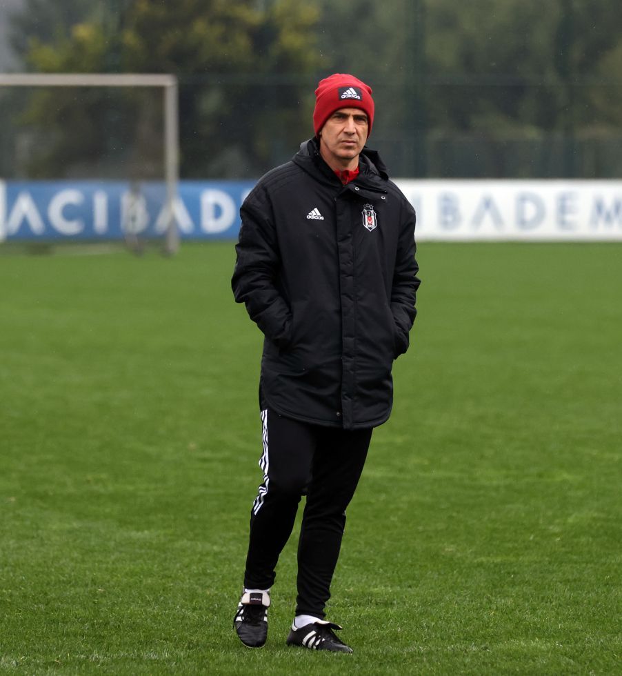 Beşiktaş'ta Fenerbahçe derbisi hazırlıkları... Başkan Çebi'den antrenmanda prim dopingi 5