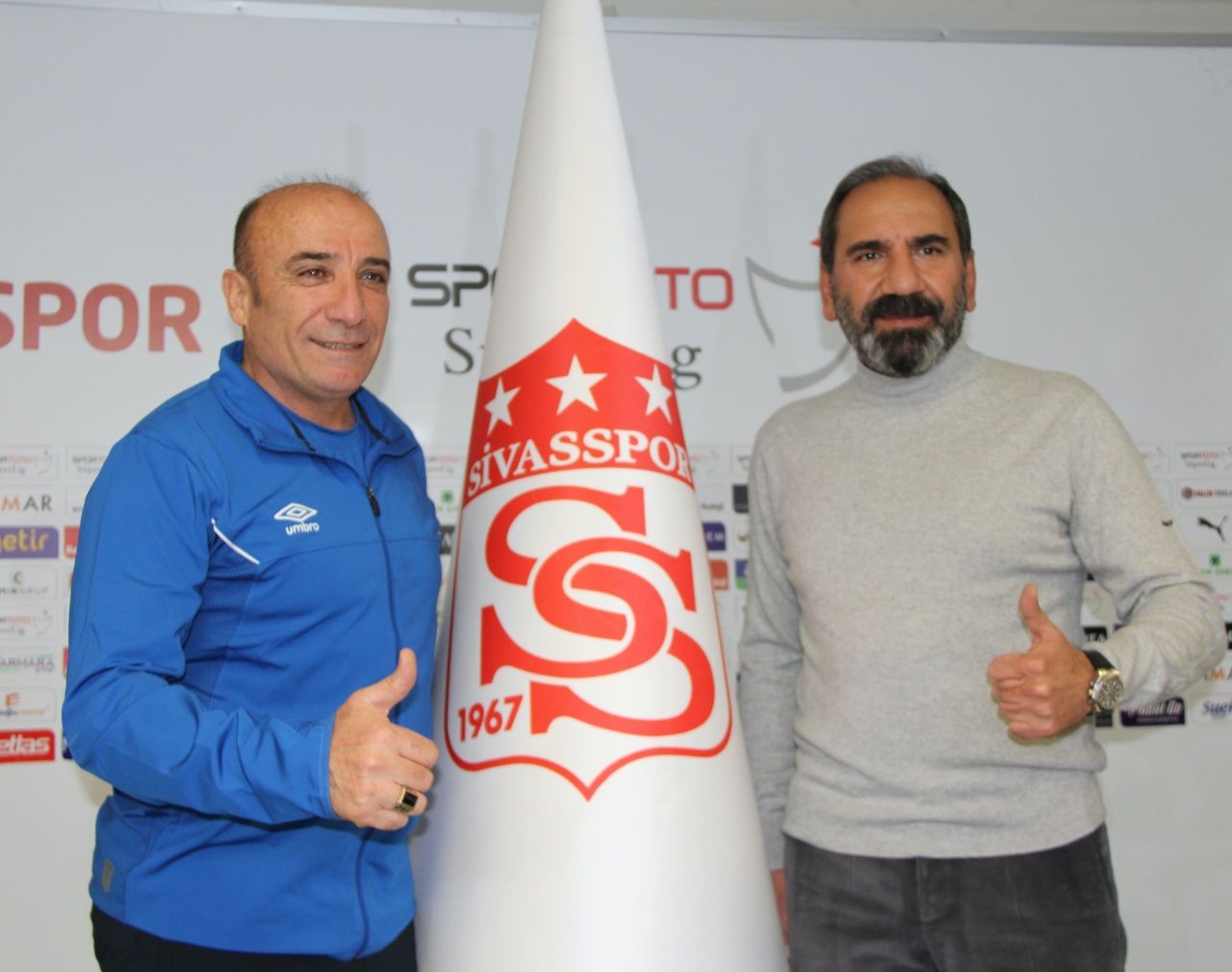 Sivasspor Kadın Futbol Takımı kurdu, 25 imza birden... 12
