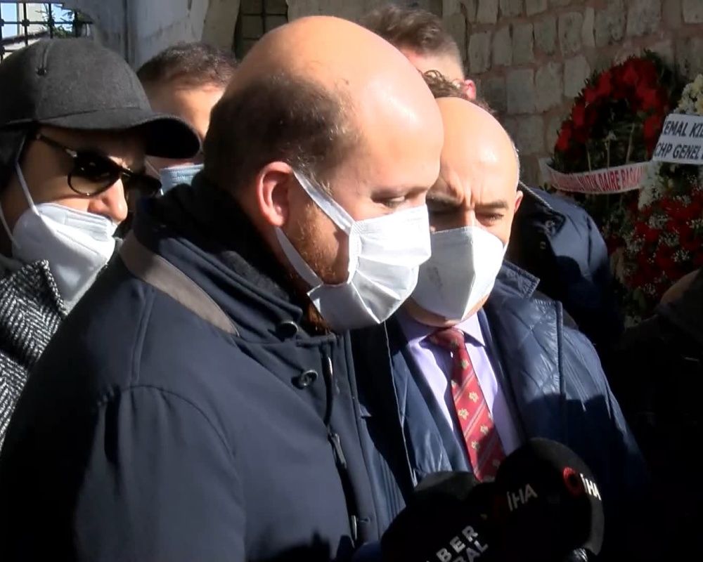 Devlet sanatçısı Prof. Dr. Alaeddin Yavaşca'ya acı veda... Gözyaşları  içinde son yolculuğuna uğurlandı 30