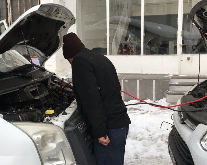 Bingöl'de hava sıcaklığı eski 22 dereceye düştü! Göz kamaştıran kar manzaraları ortaya çıktı 21